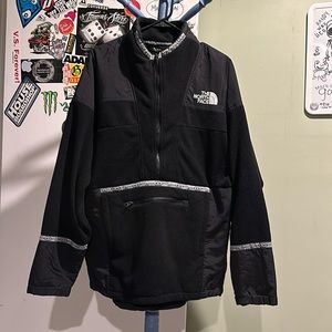Men’s North Face fleece jacket Size L